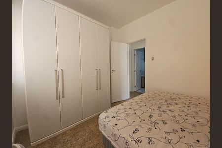 Apartamento para alugar com 101m², 3 quartos e 1 vaga