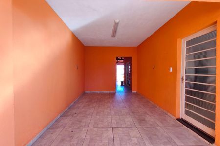 Quintal - Garagem de casa à venda com 2 quartos, 103m² em Vila Aeroporto, Campinas