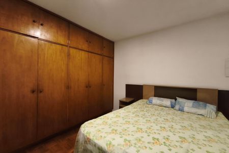 Casa à venda com 103m², 2 quartos e 3 vagas Casa à venda com 103m², 2 quartos e 3 vagasQuarto 1