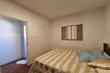 Casa à venda com 103m², 2 quartos e 3 vagas Casa à venda com 103m², 2 quartos e 3 vagasQuarto 2