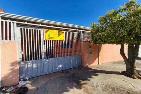 Fachada de casa à venda com 2 quartos, 103m² em Vila Aeroporto, Campinas