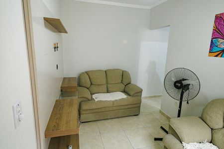 Casa para alugar com 45m², 1 quarto e sem vaga