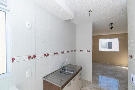 Cozinha de apartamento para alugar com 2 quartos, 40m² em Brás de Pina, Rio de Janeiro