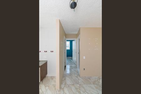 Sala de apartamento para alugar com 2 quartos, 40m² em Brás de Pina, Rio de Janeiro