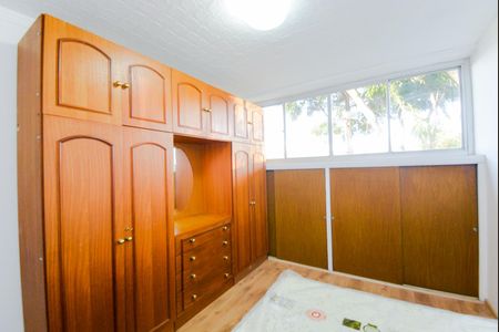 Apartamento para alugar com 64m², 2 quartos e 1 vagaQuarto 2