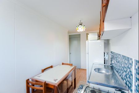 Apartamento para alugar com 64m², 2 quartos e 1 vagaCozinha