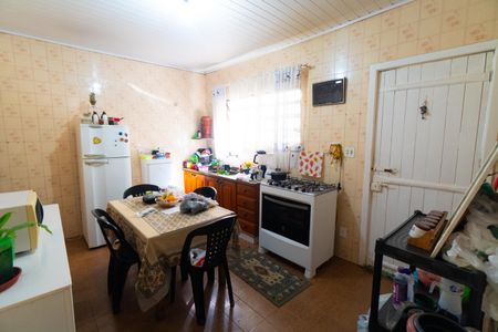 Casa 2 - Cozinha de casa à venda com 4 quartos, 240m² em Cidade Domitila, São Paulo