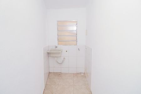 Casa para alugar com 38m², 1 quarto e 1 vagaÁrea de Serviço