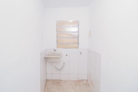 Casa para alugar com 38m², 1 quarto e 1 vagaÁrea de Serviço