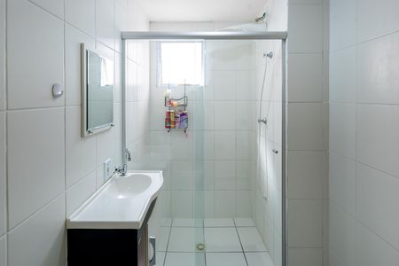 Banheiro de apartamento à venda com 2 quartos, 43m² em Jardim Vergueiro, São Paulo