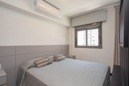 Quarto  de kitnet/studio para alugar com 1 quarto, 38m² em Jardim Europa, Porto Alegre