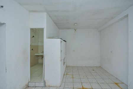 Casa para alugar com 42m², 1 quarto e 1 vaga Casa para alugar com 42m², 1 quarto e 1 vagaQuarto / Cozinha