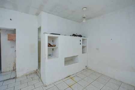 Casa para alugar com 42m², 1 quarto e 1 vaga Casa para alugar com 42m², 1 quarto e 1 vagaQuarto / Cozinha