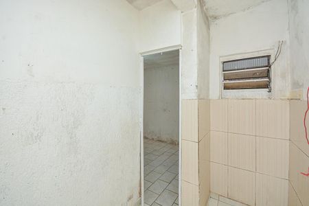 Banheiro de casa para alugar com 1 quarto, 42m² em Jardim Primavera, São Paulo