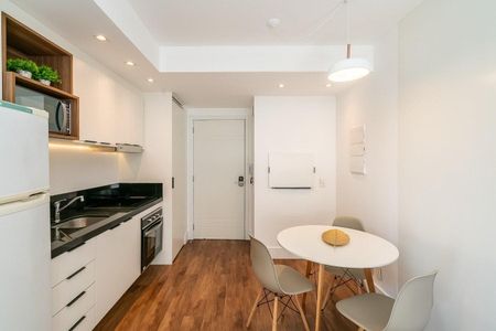 Studio para alugar com 38m², 1 quarto e 1 vaga Studio para alugar com 38m², 1 quarto e 1 vagaStudio