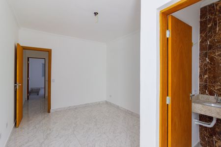 Casa à venda com 73m², 2 quartos e 1 vaga