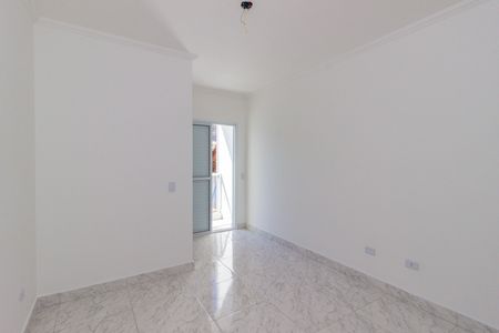 Casa à venda com 73m², 2 quartos e 1 vaga