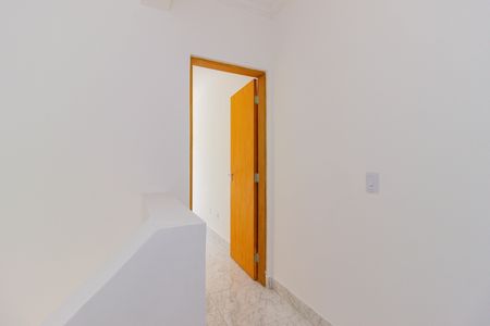 Casa à venda com 73m², 2 quartos e 1 vaga