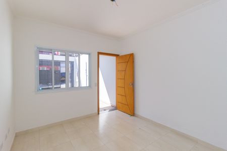 Casa à venda com 73m², 2 quartos e 1 vaga