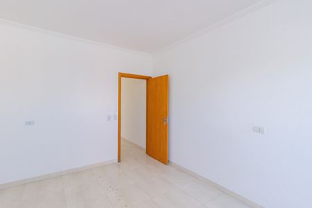 Casa à venda com 73m², 2 quartos e 1 vaga