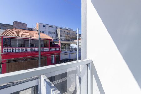 Casa à venda com 73m², 2 quartos e 1 vaga Casa à venda com 73m², 2 quartos e 1 vagaVaranda Quarto 2