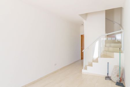 Casa à venda com 73m², 2 quartos e 1 vaga Casa à venda com 73m², 2 quartos e 1 vagaSala