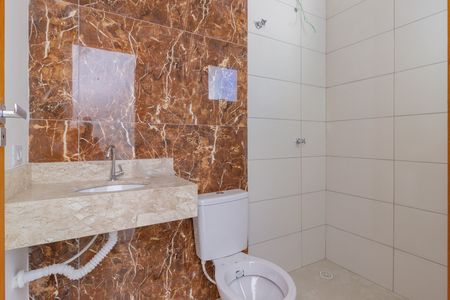 Casa à venda com 73m², 2 quartos e 1 vaga Casa à venda com 73m², 2 quartos e 1 vagaBanheiro Quarto 2