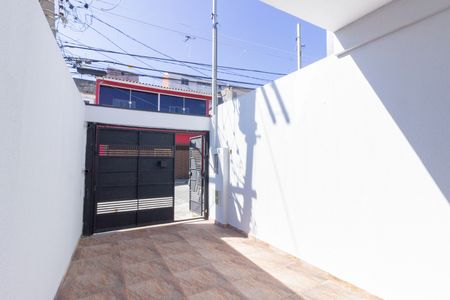 Casa à venda com 73m², 2 quartos e 1 vaga