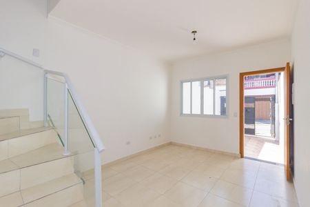 Casa à venda com 73m², 2 quartos e 1 vaga Casa à venda com 73m², 2 quartos e 1 vagaSala
