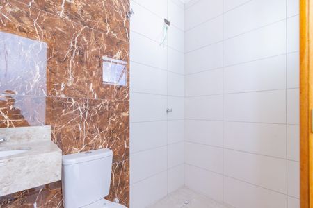 Banheiro Quarto 2 de casa à venda com 2 quartos, 73m² em Vila Yara, São Paulo
