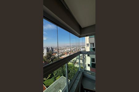 Apartamento à venda com 73m², 2 quartos e 2 vagas Apartamento à venda com 73m², 2 quartos e 2 vagasCozinha Varanda