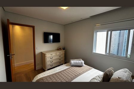 Apartamento à venda com 73m², 2 quartos e 2 vagas Apartamento à venda com 73m², 2 quartos e 2 vagasSuite
