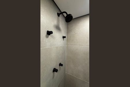 Apartamento à venda com 73m², 2 quartos e 2 vagas Apartamento à venda com 73m², 2 quartos e 2 vagasBanheiro