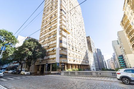 Fachada de apartamento para alugar com 2 quartos, 105m² em Centro Histórico, Porto Alegre