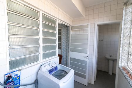 Apartamento para alugar com 105m², 2 quartos e sem vaga Apartamento para alugar com 105m², 2 quartos e sem vagaÁrea de Serviço