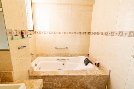 Apartamento para alugar com 105m², 2 quartos e sem vaga Apartamento para alugar com 105m², 2 quartos e sem vagaBanheiro