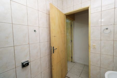 Casa para alugar com 72m², 1 quarto e sem vaga Casa para alugar com 72m², 1 quarto e sem vagaBanheiro
