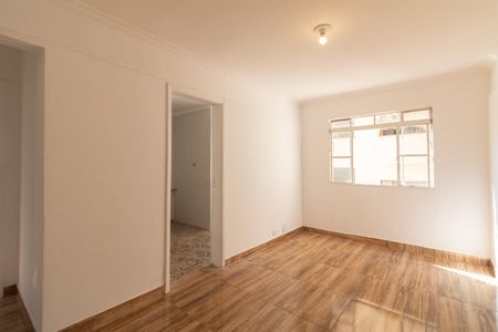 Apartamento para alugar com 69m², 3 quartos e 1 vagaSala