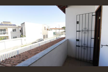 Casa de condomínio para alugar com 102m², 2 quartos e 1 vagaVaranda