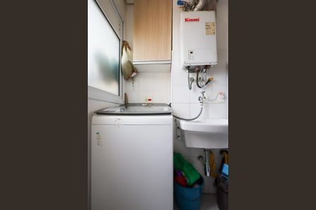 Apartamento à venda com 74m², 3 quartos e 2 vagas Apartamento à venda com 74m², 3 quartos e 2 vagasÁrea de Serviço