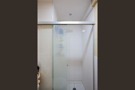 Apartamento à venda com 74m², 3 quartos e 2 vagas Apartamento à venda com 74m², 3 quartos e 2 vagasBanheiro Social