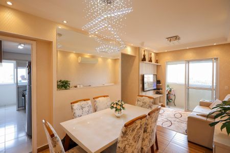 Apartamento à venda com 74m², 3 quartos e 2 vagas Apartamento à venda com 74m², 3 quartos e 2 vagasSala