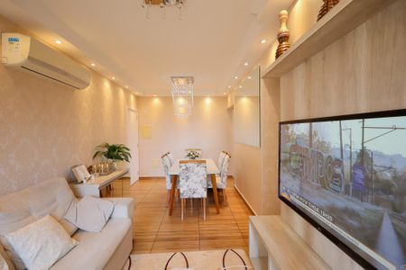 Apartamento à venda com 74m², 3 quartos e 2 vagas Apartamento à venda com 74m², 3 quartos e 2 vagasSala