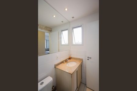 Apartamento à venda com 74m², 3 quartos e 2 vagas Apartamento à venda com 74m², 3 quartos e 2 vagasBanheiro da Suíte