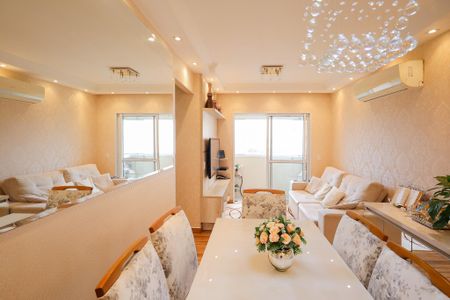 Apartamento à venda com 74m², 3 quartos e 2 vagas Apartamento à venda com 74m², 3 quartos e 2 vagasSala