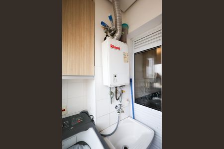 Apartamento à venda com 74m², 3 quartos e 2 vagas Apartamento à venda com 74m², 3 quartos e 2 vagasÁrea de Serviço
