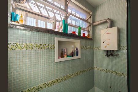 Apartamento à venda com 65m², 2 quartos e 2 vagas Apartamento à venda com 65m², 2 quartos e 2 vagasBanheiro Corredor