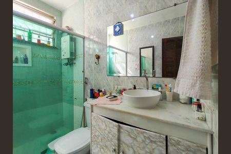 Apartamento à venda com 65m², 2 quartos e 2 vagas Apartamento à venda com 65m², 2 quartos e 2 vagasBanheiro Corredor