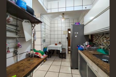 Apartamento à venda com 65m², 2 quartos e 2 vagas Apartamento à venda com 65m², 2 quartos e 2 vagasCozinha