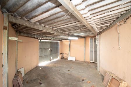 Casa para alugar com 60m², 2 quartos e 1 vaga Casa para alugar com 60m², 2 quartos e 1 vagaGaragem